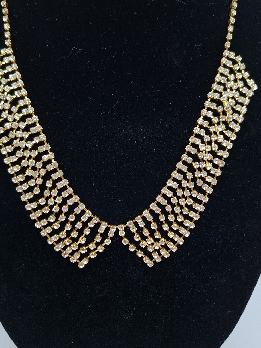 Gold-Tone Crystal Fringe Collar Necklace - Elegant Statement Jewelry